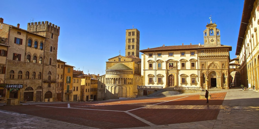 Visita alla Fiera Antiquaria di Arezzo Relais Vignale Spa